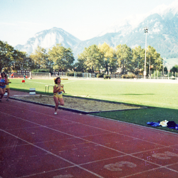 Bettina Kurz bei den Tiroler Leichtathletik-Meisterschaften